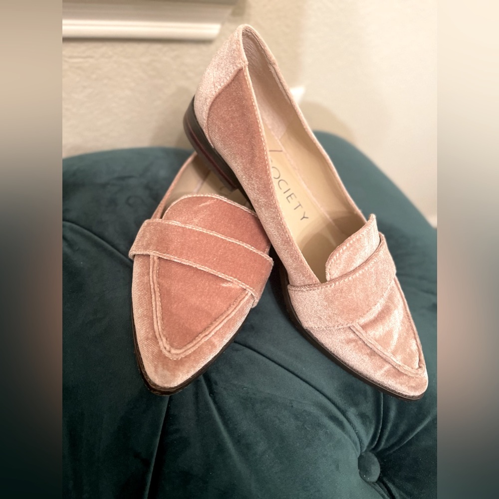 Rose Pink | Velvet Loafers